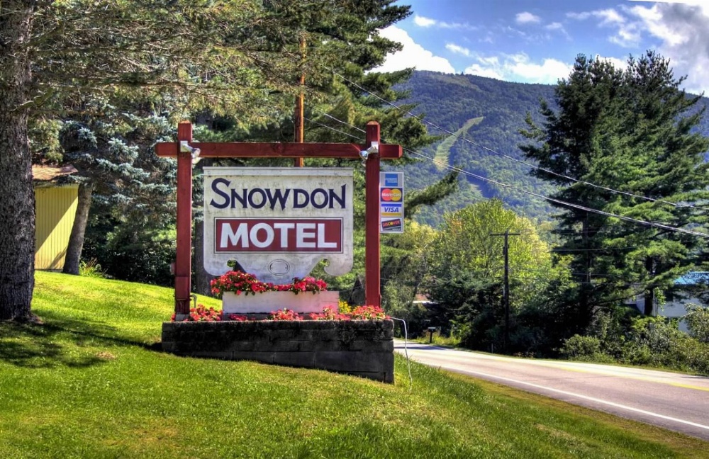 Snowdon Chalet Motel Main image